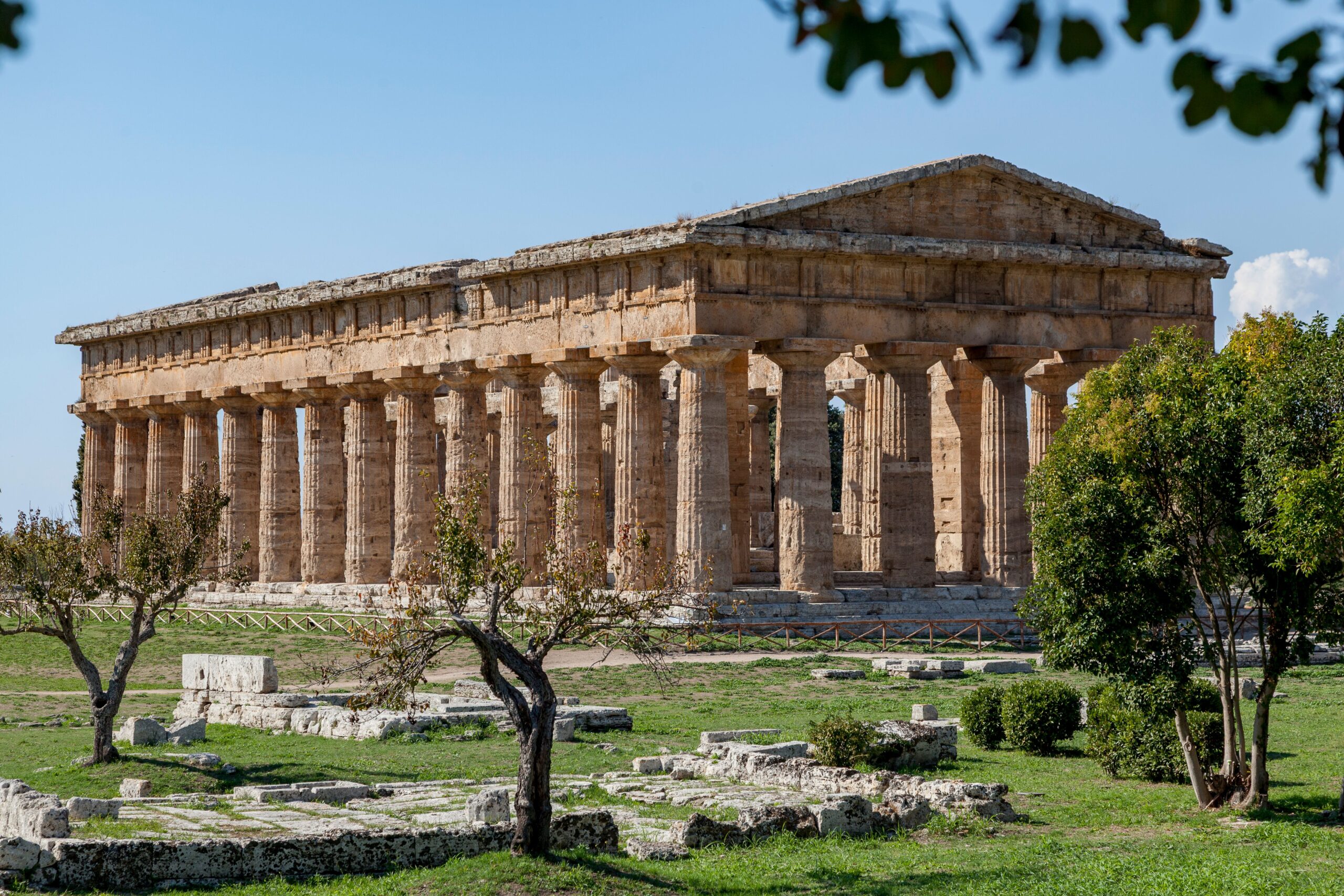 Sito-archeologico-paestum-cilento-italia-tenuta-mari-cover